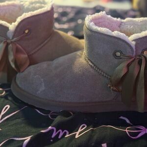 BearPaw Tan Ankle Boots with Ribbon Detail